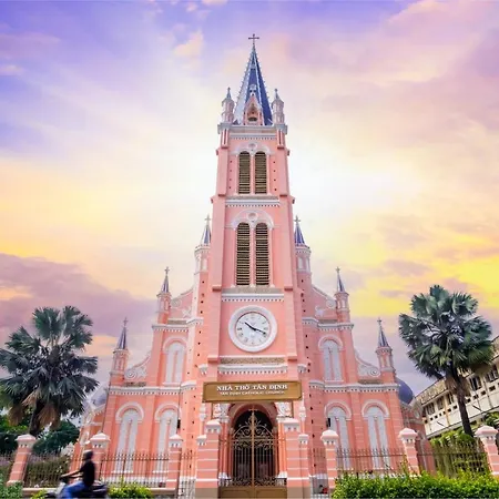 Grandma Lu Saigon Hostel - Airport Dist 3-3